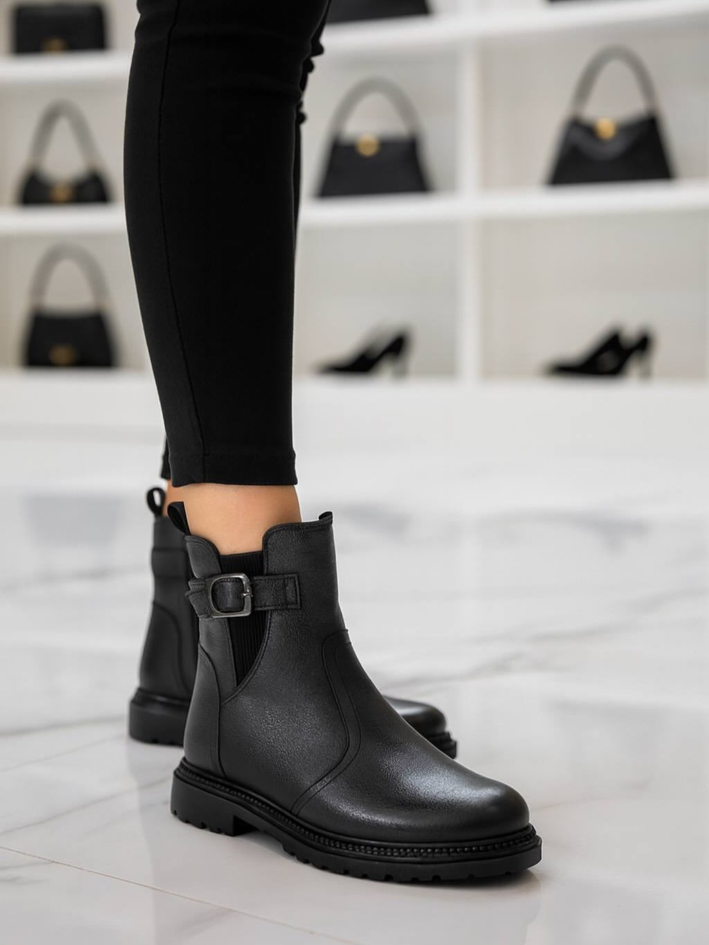 نیم بوت مدل ماندانا چرم طبیعی گاوی سایز ۳۶ تا ۴۱